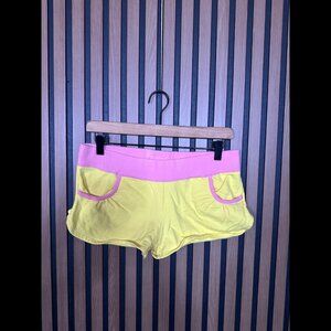 Paul Frank Shorts Medium Womens Yellow Pink Y2K Hot Hot Low Rise Stretch
